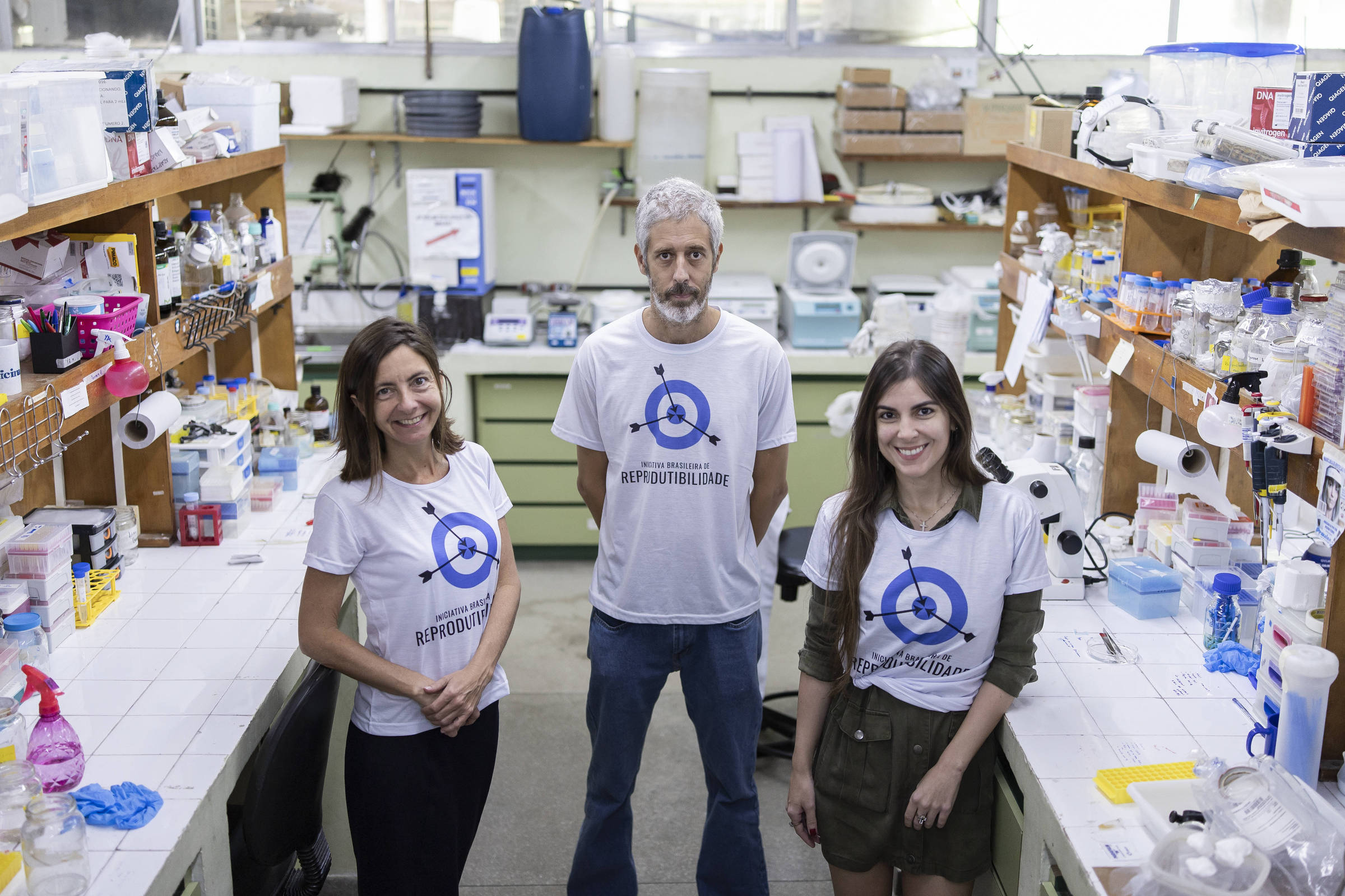 Iniciativa reúne 56 laboratórios para replicar pesquisas - 09/04/2025 - Ciência